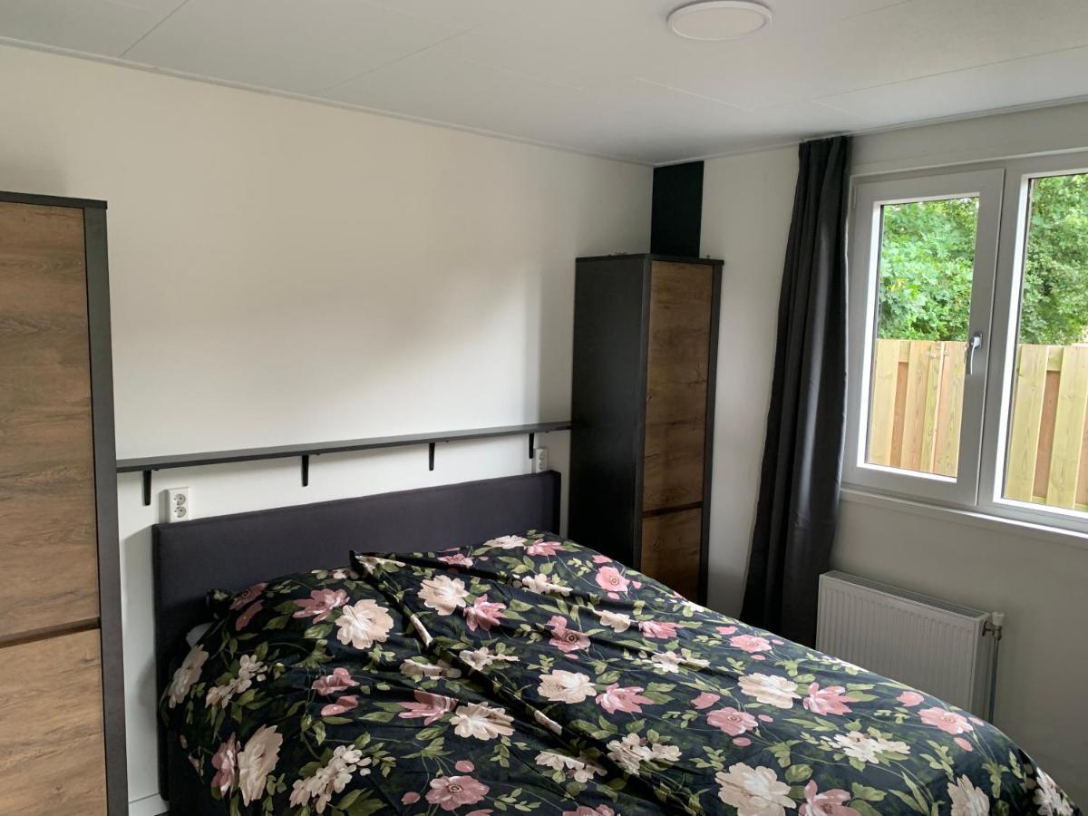Chalet Moderna Putten Bagian luar foto