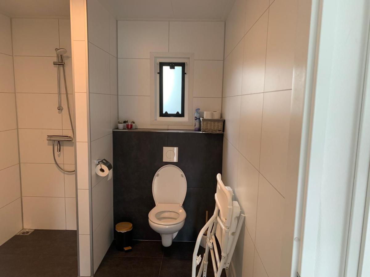 Chalet Moderna Putten Bagian luar foto