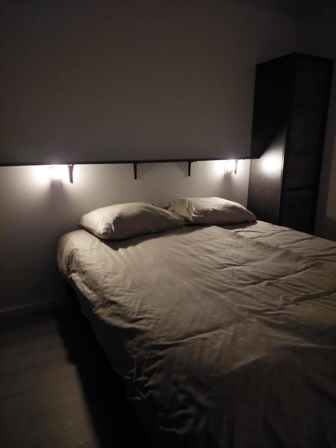 Chalet Moderna Putten Bagian luar foto
